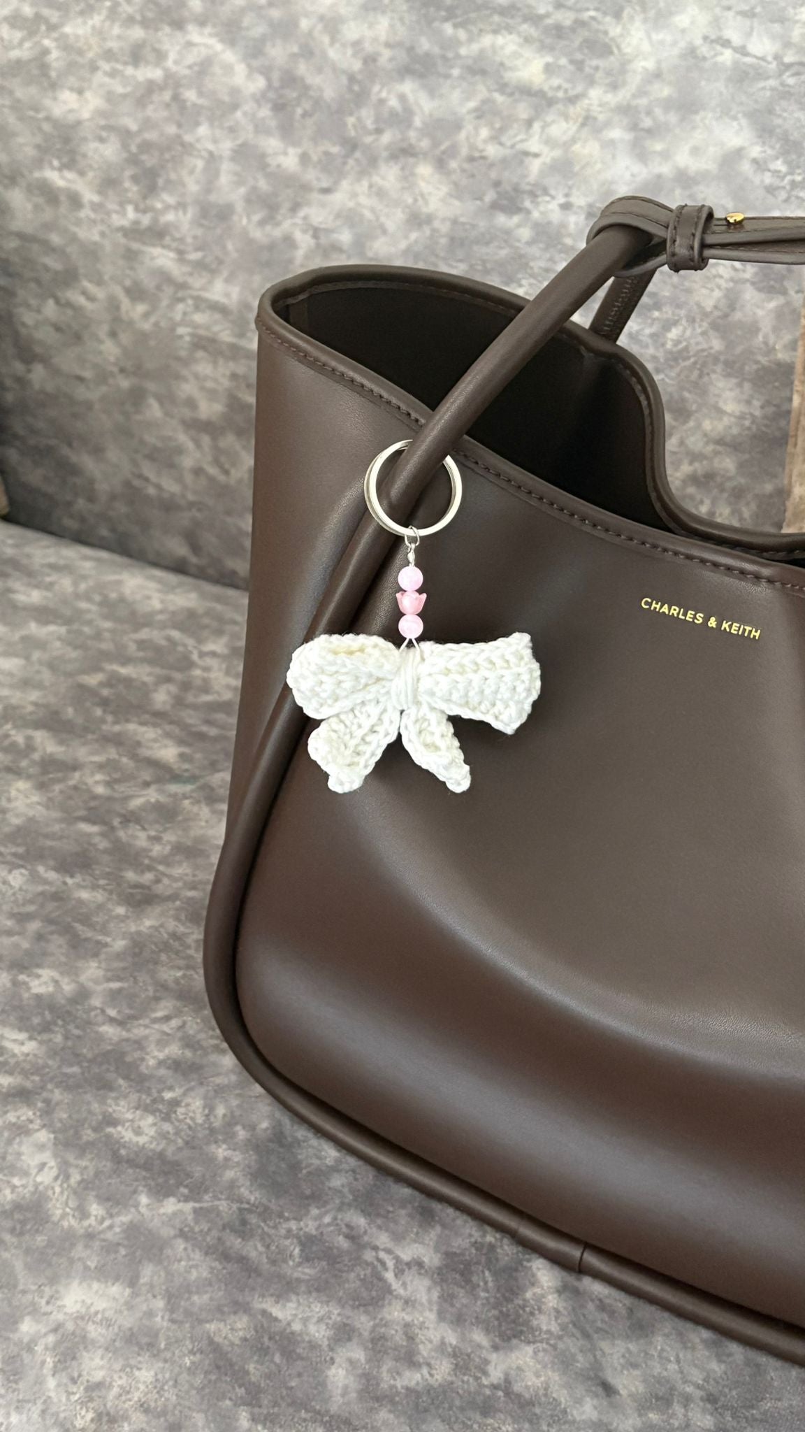 White Bow Keychin